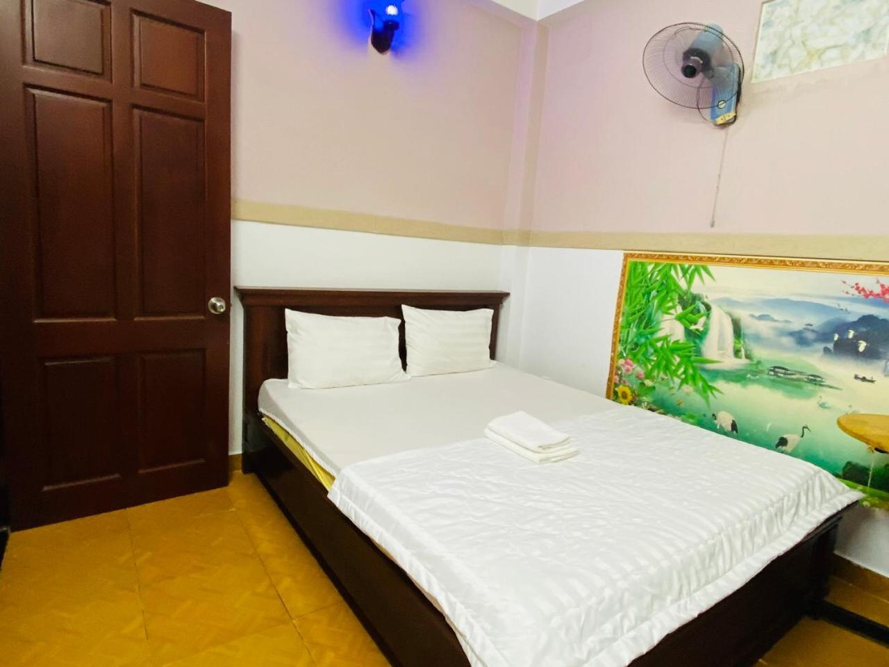 Khach San Son Long Khách sạn TP. Hồ Chí Minh